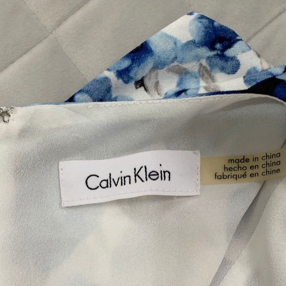Calvin Klein Sleeveless Belted Handkerchief Floral Dress size 6 - Picture 11 of 11